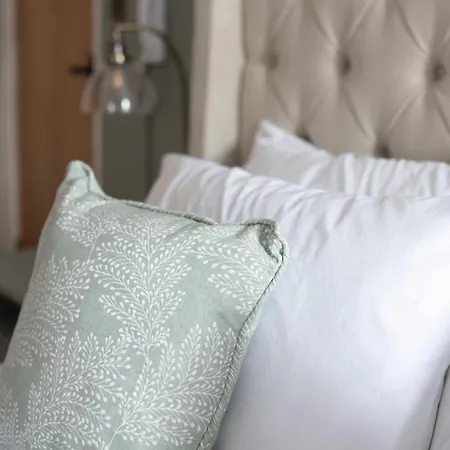 Bulls Head Inn Rooms-3